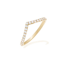 Chevron Diamond Band