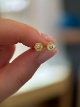 Hex Ray Stud