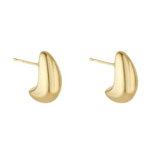 Chunky Tear Stud Earring