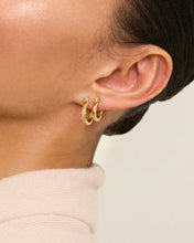 Cora Mini Hoop Earring