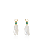 Emily pearl Earrings