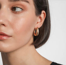 Chunky Squared Hoop