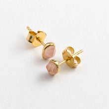 Stepping Stone | Rose Quartz Stud Earring