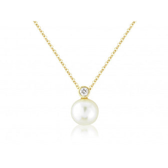Diamond And Pearl Necklace